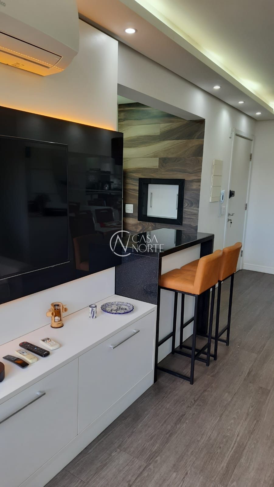 Apartamento à venda com 2 quartos, 62m², 1 suíte, 1 vaga, Rua Coronel Aparício Borges no bairro Glória em Porto Alegre