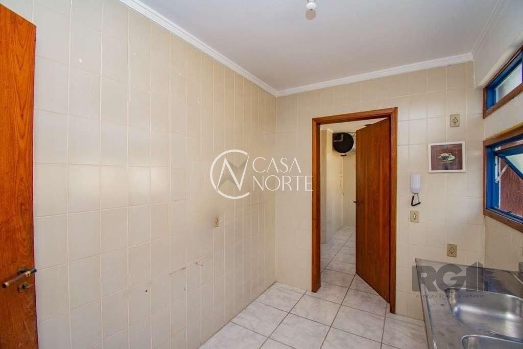 Apartamento à venda com 3 quartos, 102m², 1 suíte, 1 vaga, Avenida Teixeira Mendes no bairro Chácara das Pedras em Porto Alegre