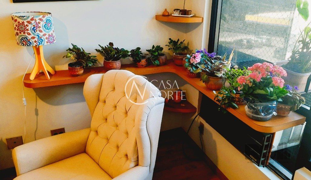 Sala Comercial à venda , 29m², 1 vaga, Avenida Cristóvão Colombo no bairro Floresta em Porto Alegre
