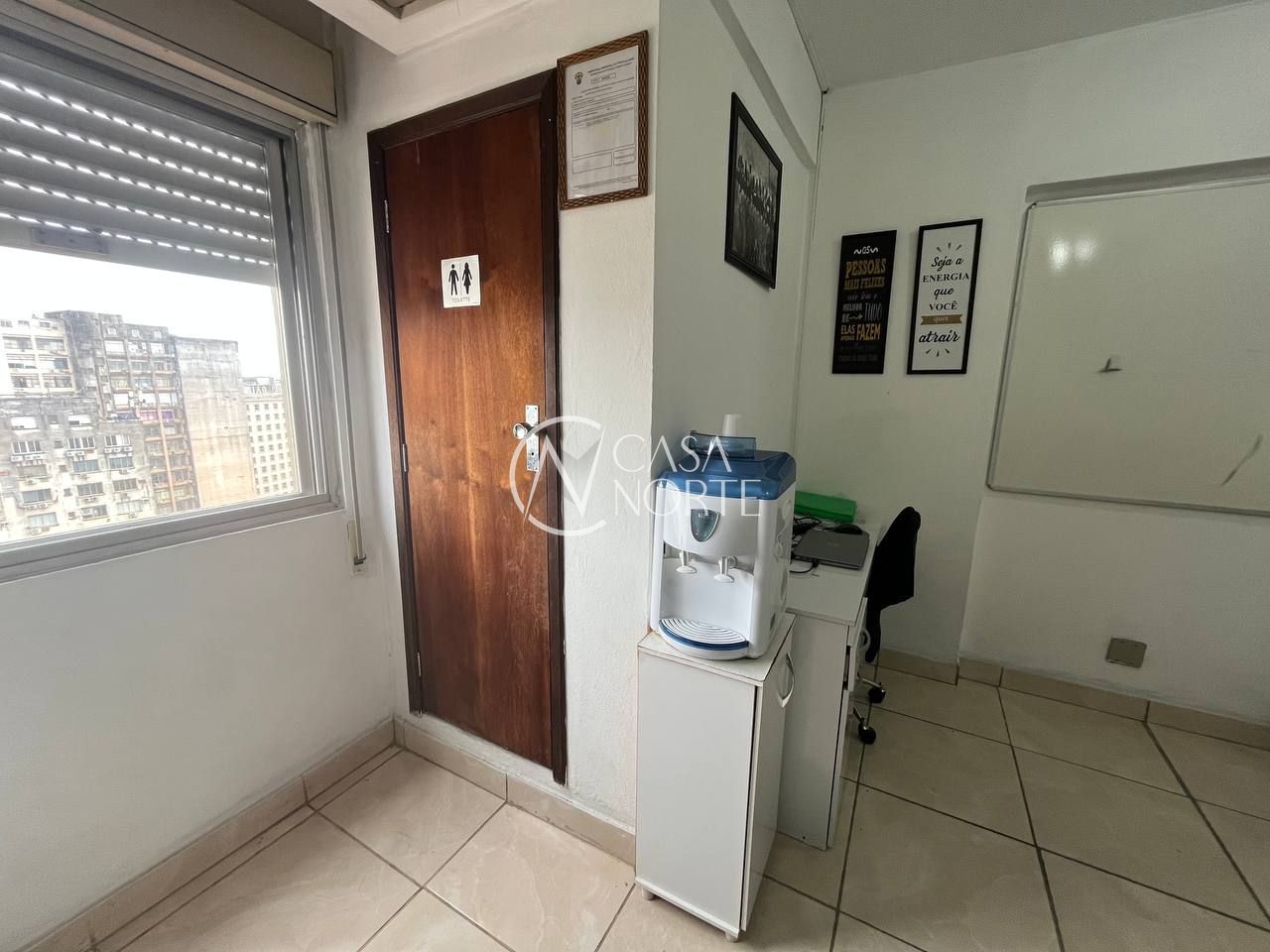 Casa Comercial à venda com 1 quarto, 21m², 1 vaga, Rua dos Andradas no bairro Centro Histórico em Porto Alegre
