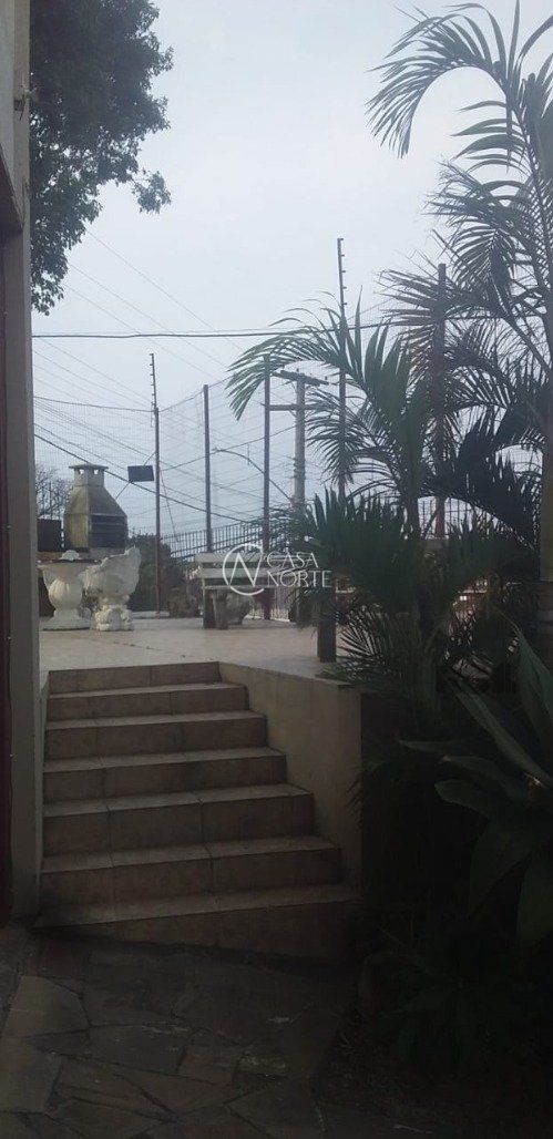 Cobertura à venda com 2 quartos, 206m², 2 vagas, Rua General Gomes Carneiro no bairro Medianeira em Porto Alegre