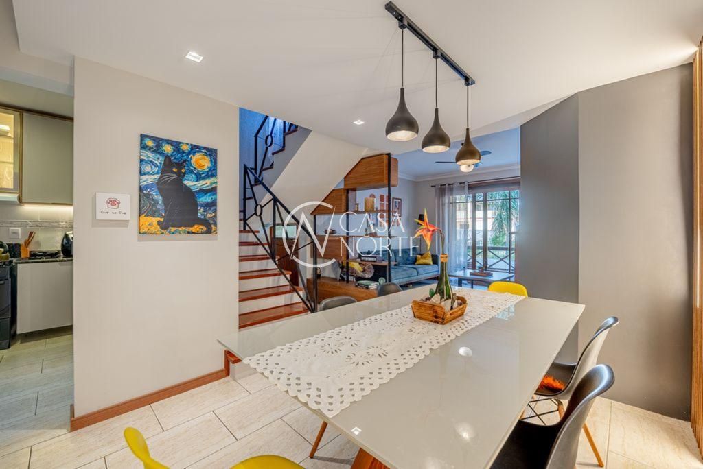 Casa de Condomínio à venda com 3 quartos, 162m², 1 suíte, 2 vagas, Rua Landel de Moura no bairro Tristeza em Porto Alegre