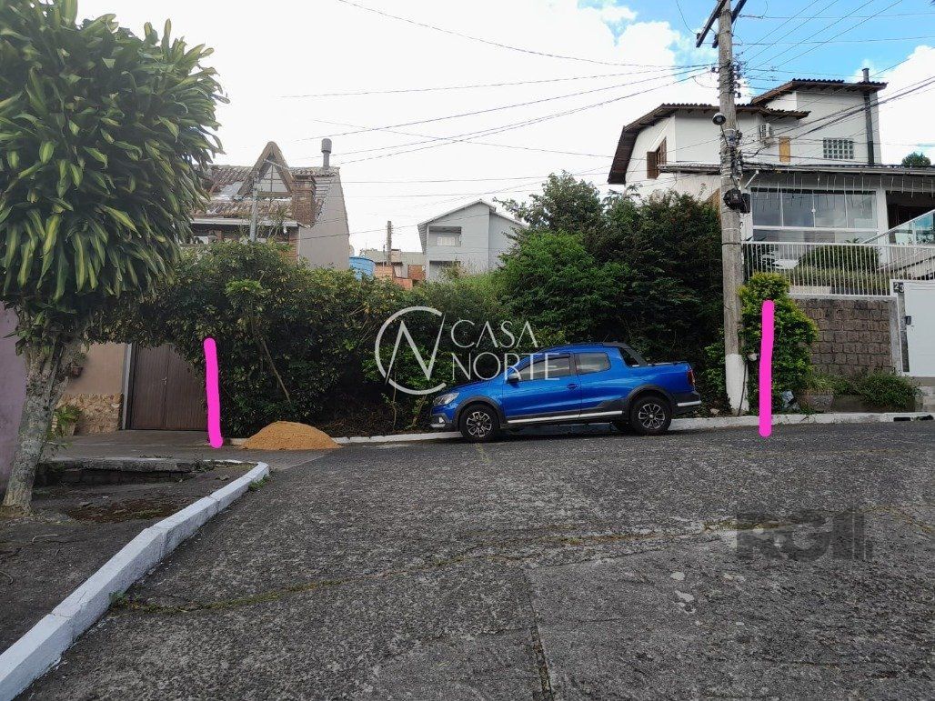Terreno à venda  com 200m², Avenida Vicente Monteggia no bairro Cavalhada em Porto Alegre