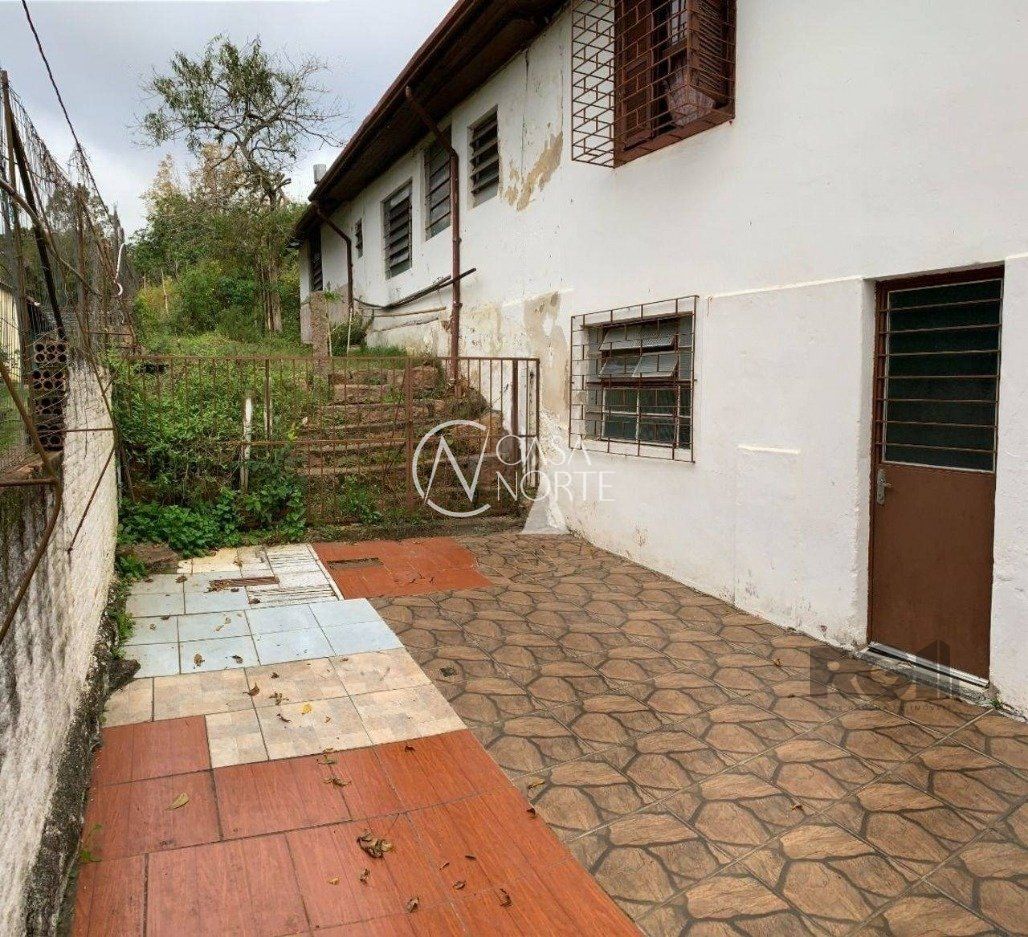 Geminado à venda com 3 quartos, 12m², 2 vagas, Avenida Belem Velho no bairro Vila Nova em Porto Alegre