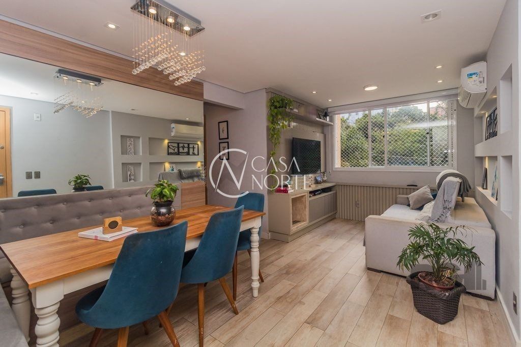 Apartamento à venda com 3 quartos, 68m², 1 suíte, 1 vaga, Rua Carlos Reverbel no bairro Jardim Carvalho em Porto Alegre