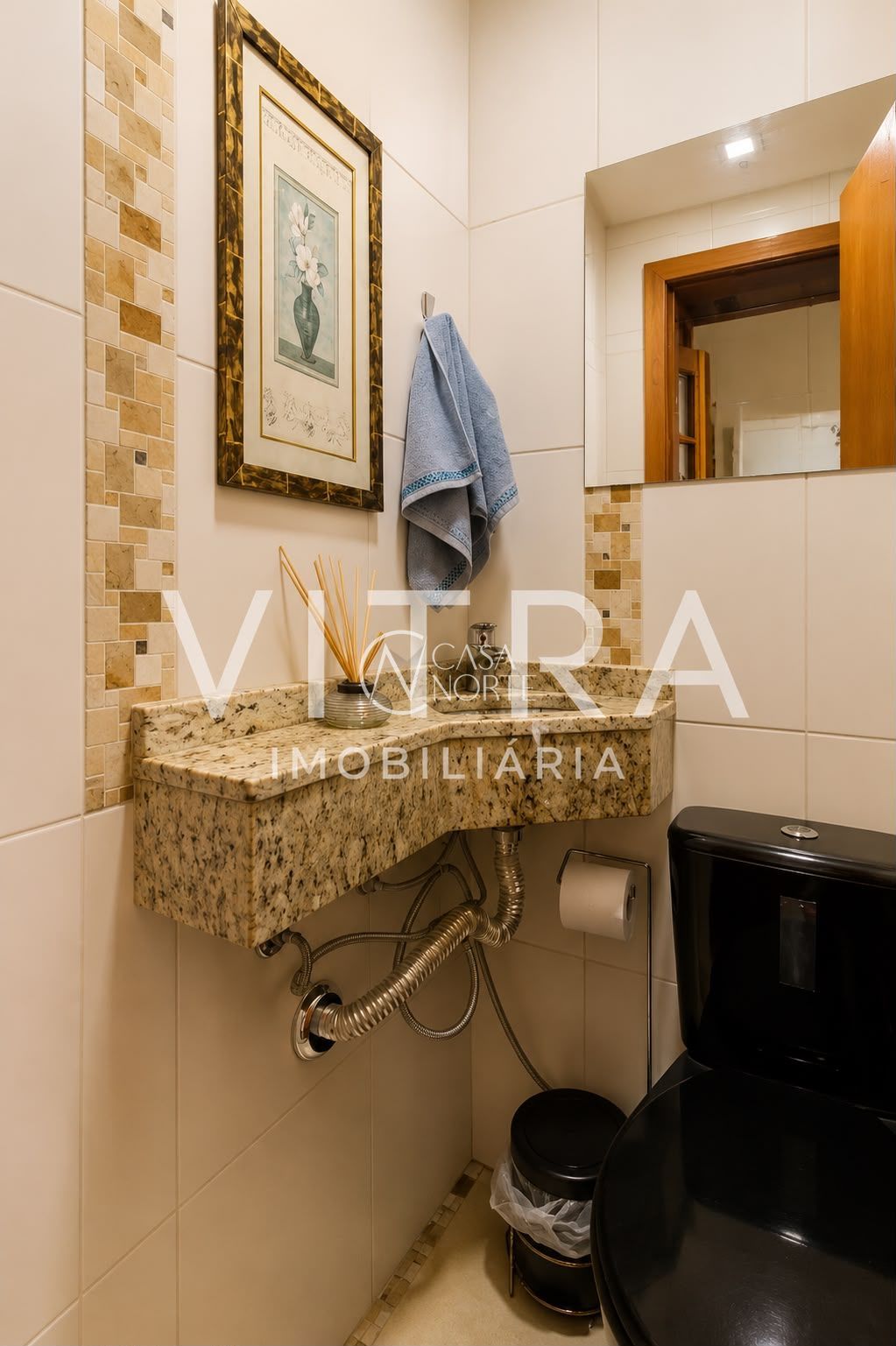 Casa à venda com 3 quartos, 164m², 1 suíte, 1 vaga, Rua Antônio João Brugnera no bairro Santa Tereza em Porto Alegre