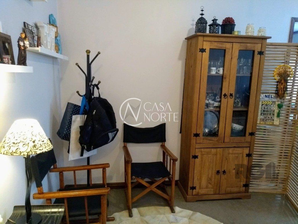 Apartamento à venda com 1 quarto, 42m², 1 suíte, Travessa Viamão no bairro Medianeira em Porto Alegre