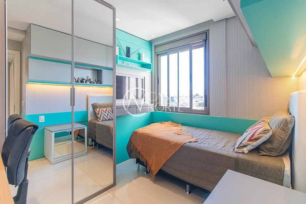 Apartamento à venda com 3 quartos, 104m², 1 suíte, 2 vagas, Avenida da Cavalhada no bairro Cavalhada em Porto Alegre