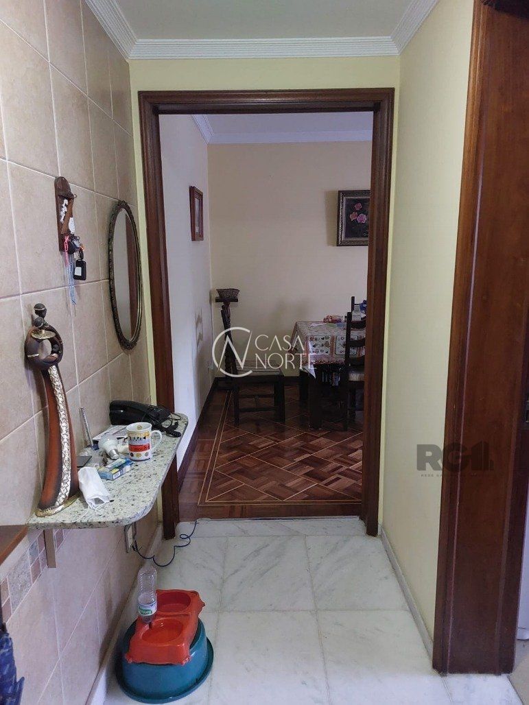 Apartamento à venda com 2 quartos, 81m², 1 suíte, 1 vaga, Rua Itororo no bairro Menino Deus em Porto Alegre