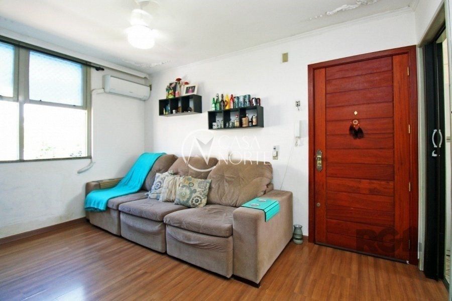 Apartamento à venda com 3 quartos, 77m², 1 vaga, Rua Anita Garibaldi no bairro Mont Serrat em Porto Alegre