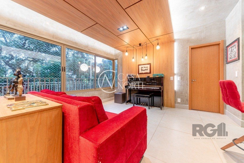 Apartamento à venda com 3 quartos, 105m², 1 suíte, 2 vagas, Avenida da Cavalhada no bairro Cavalhada em Porto Alegre