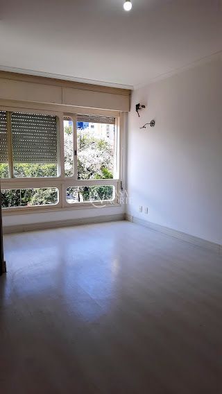 Apartamento à venda com 2 quartos, 69m², Rua Comendador Rodolfo Gomes no bairro Menino Deus em Porto Alegre