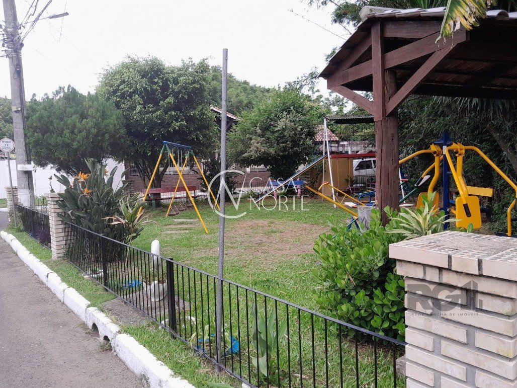 Terreno à venda  com 200m², Avenida Vicente Monteggia no bairro Cavalhada em Porto Alegre