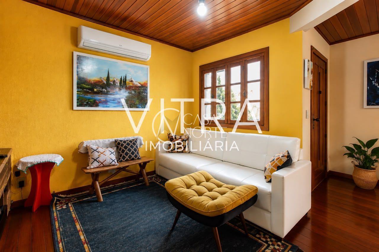 Casa à venda com 3 quartos, 164m², 1 suíte, 1 vaga, Rua Antônio João Brugnera no bairro Santa Tereza em Porto Alegre