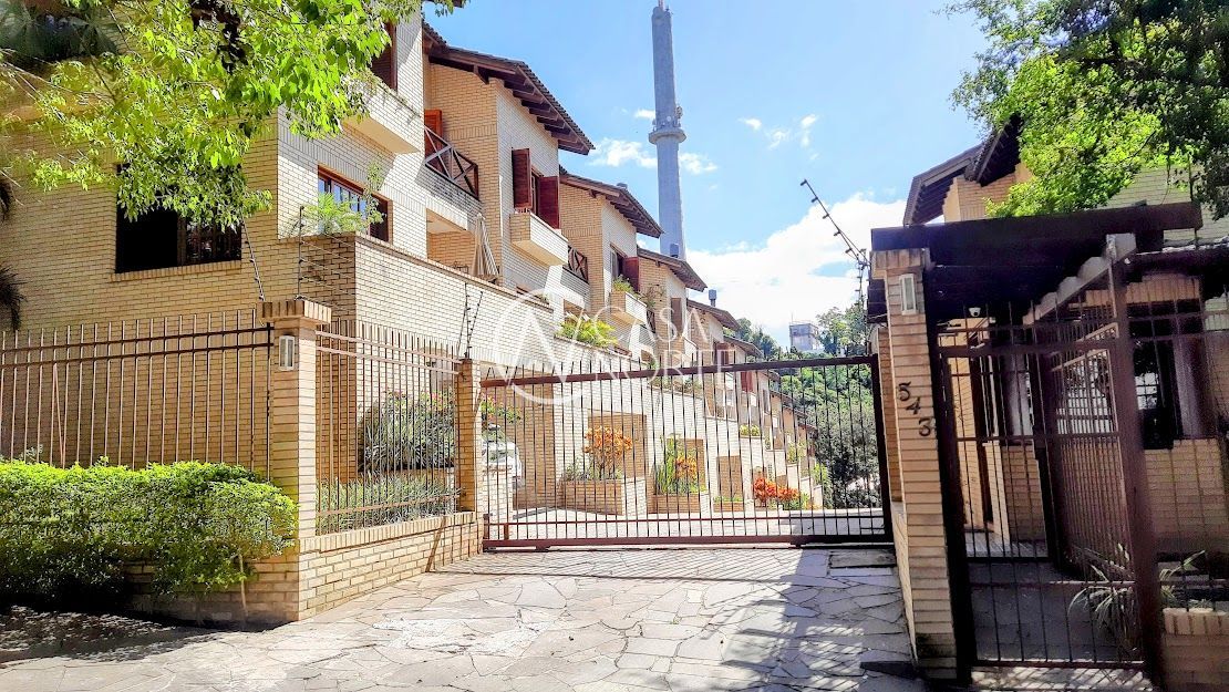 Casa de Condomínio à venda com 3 quartos, 177m², 1 suíte, 2 vagas, Rua Hipólito da Costa no bairro Santa Tereza em Porto Alegre