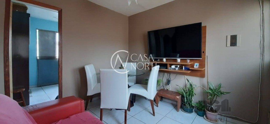 Apartamento à venda com 2 quartos, 40m², Rua dos Maias no bairro Rubem Berta em Porto Alegre