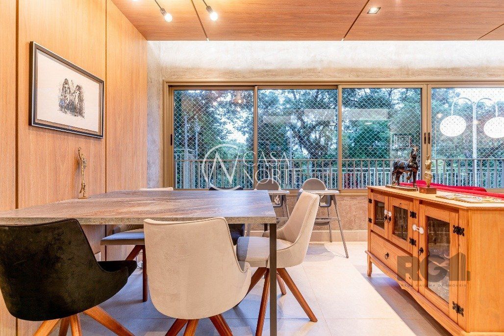 Apartamento à venda com 3 quartos, 105m², 1 suíte, 2 vagas, Avenida da Cavalhada no bairro Cavalhada em Porto Alegre