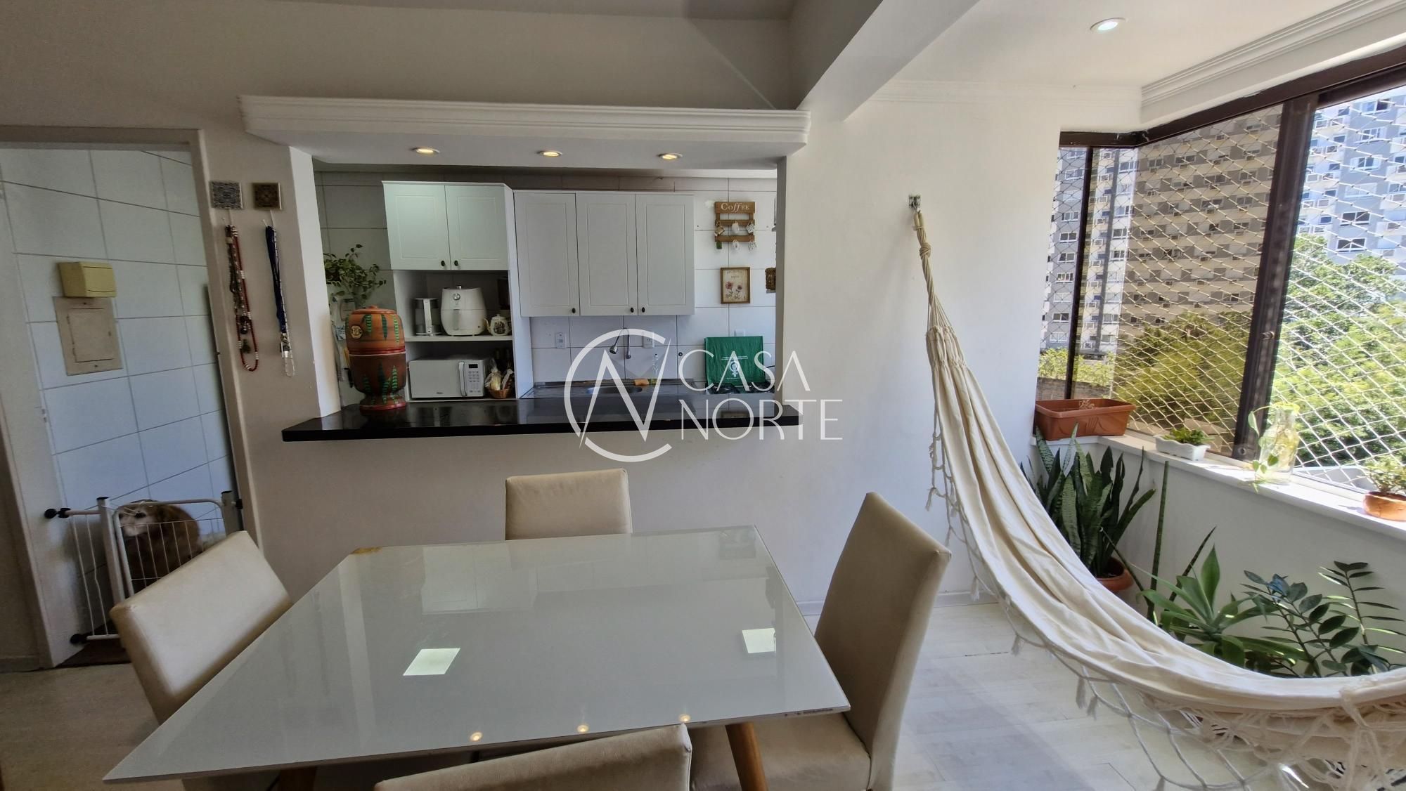 Apartamento à venda com 2 quartos, 73m², Rua Coronel Aparício Borges no bairro Teresópolis em Porto Alegre