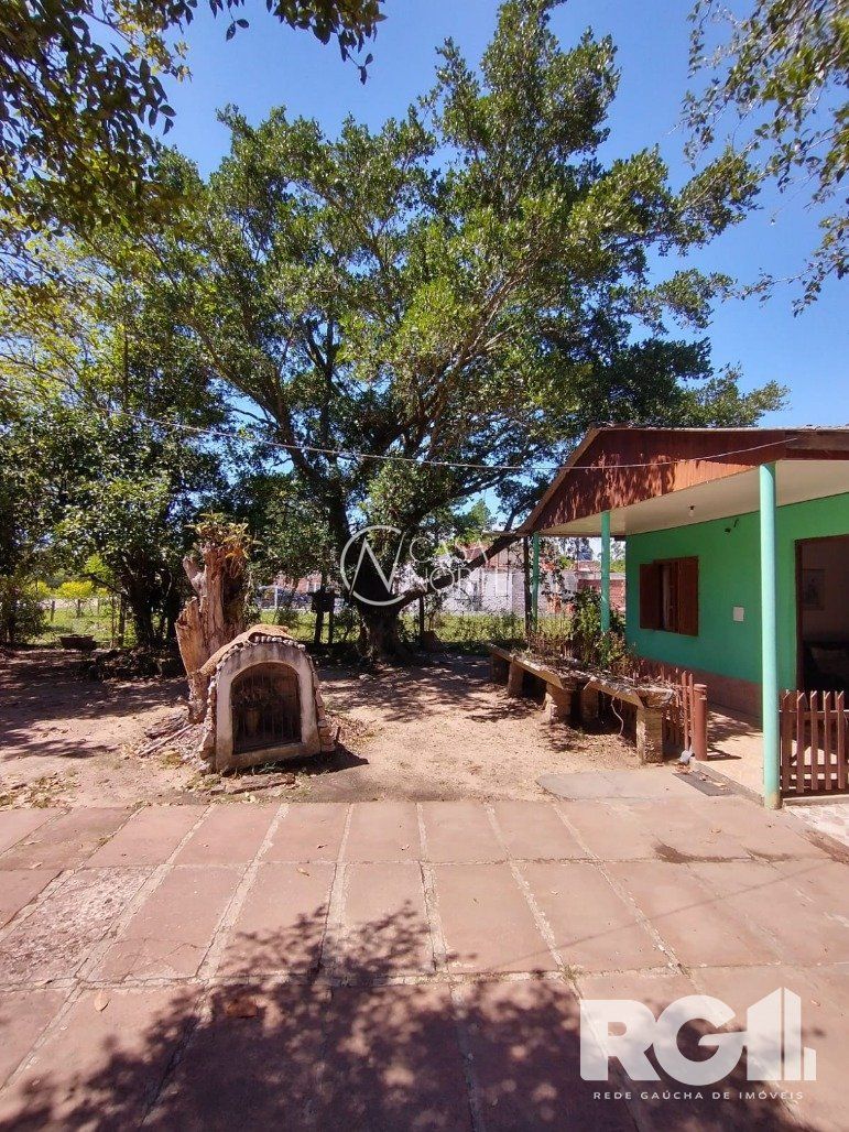 Sítio à venda com 2 quartos, 111m², 1 vaga, Estrada Otaviano José Pinto no bairro Lami em Porto Alegre