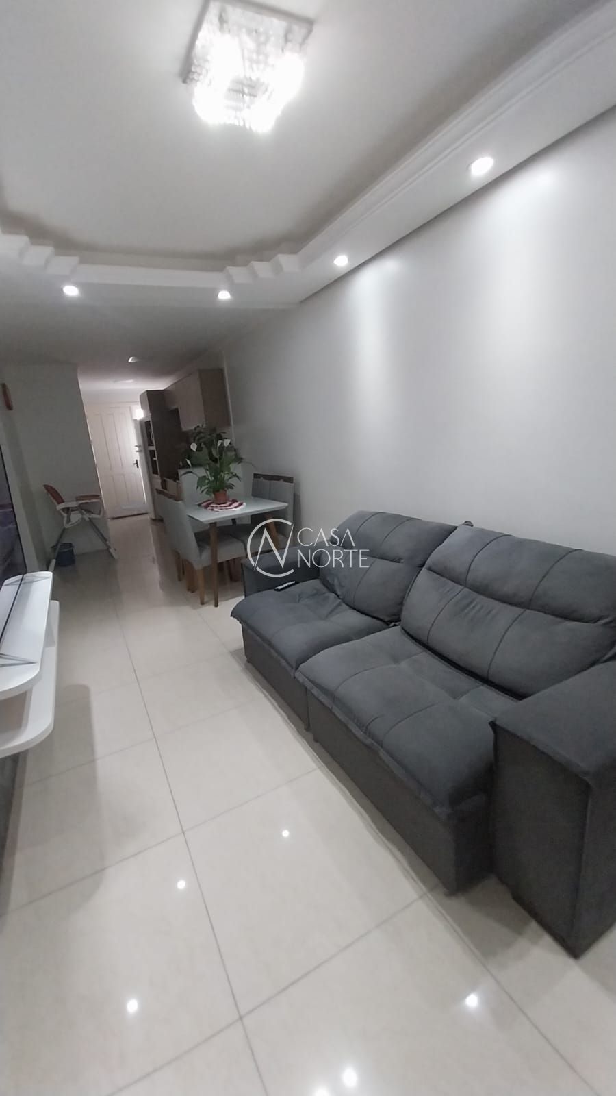 Casa à venda com 2 quartos, 125m², 1 vaga, Rua Padre Ayrton Alvares Bitencourt no bairro Hípica em Porto Alegre