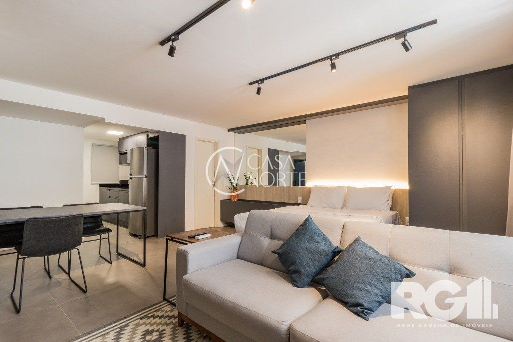 Studio à venda com 1 quarto, 41m², 1 suíte, Rua Duque de Caxias no bairro Centro Histórico em Porto Alegre