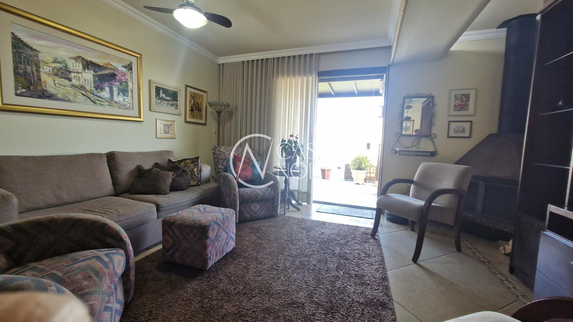 Cobertura à venda com 4 quartos, 252m², 1 suíte, 2 vagas, Avenida Panamericana no bairro Jardim Lindóia em Porto Alegre