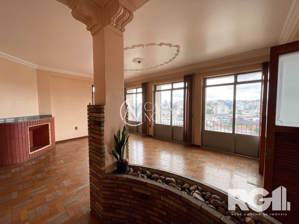 Apartamento à venda com 5 quartos, 303m², Avenida Farrapos no bairro Floresta em Porto Alegre