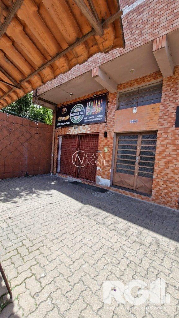 Loja à venda , 100m², 2 vagas, Rua Coronel Massot no bairro Cristal em Porto Alegre