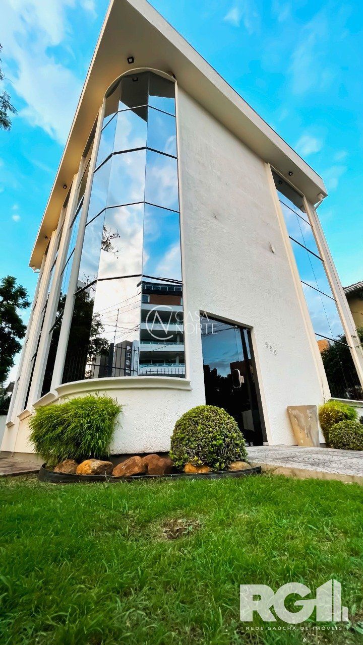 Prédio Comercial à venda , 287m², 2 vagas, Rua Barão do Guaíba no bairro Menino Deus em Porto Alegre