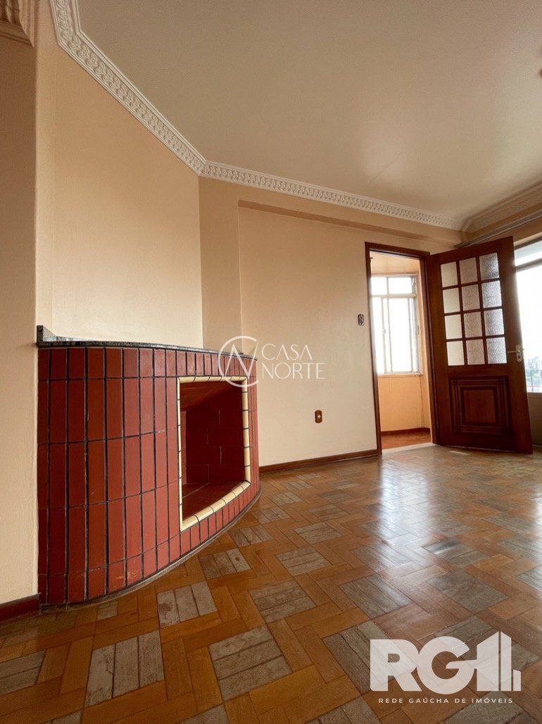 Apartamento à venda com 5 quartos, 303m², Avenida Farrapos no bairro Floresta em Porto Alegre