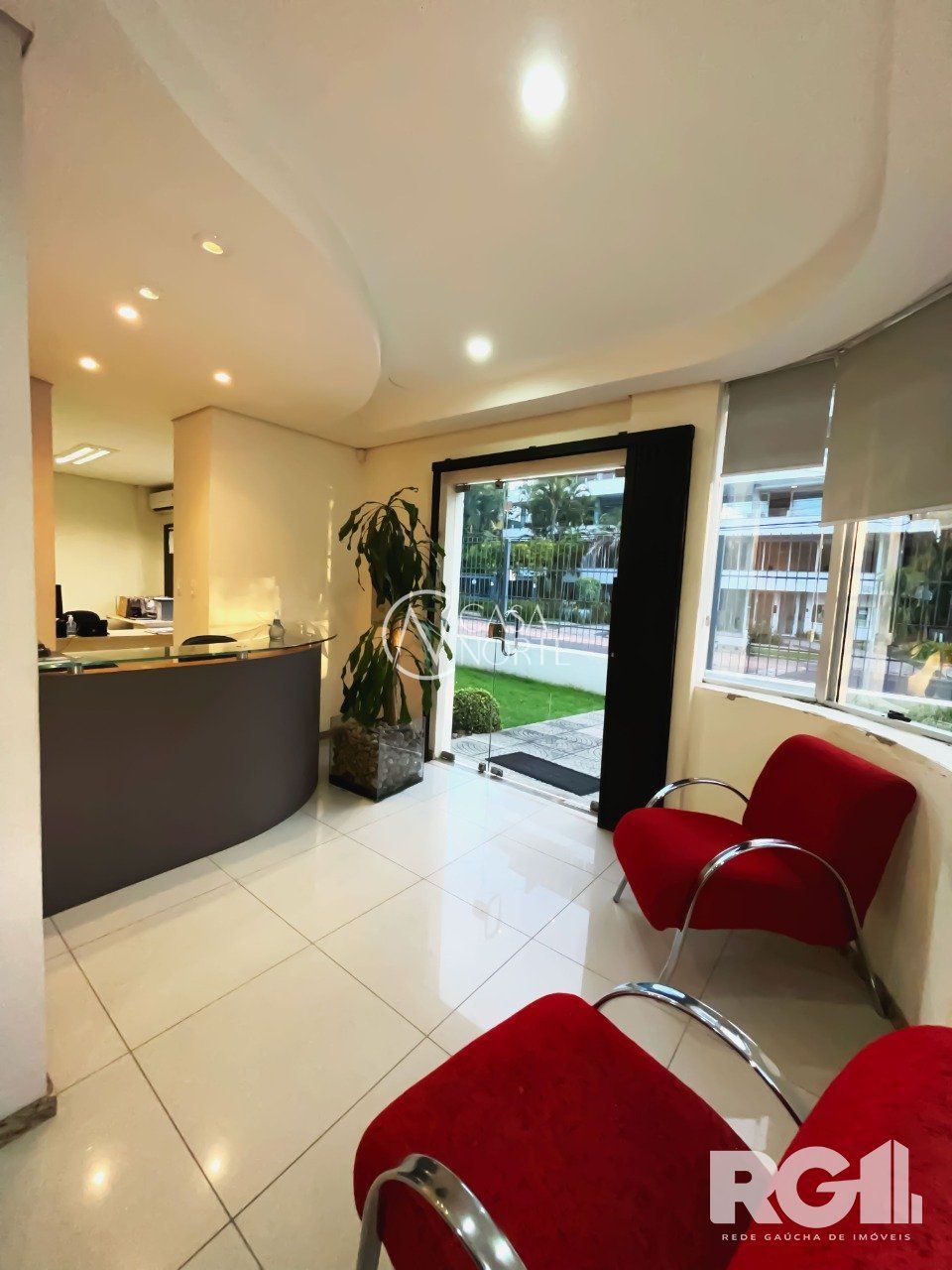 Prédio Comercial à venda , 287m², 2 vagas, Rua Barão do Guaíba no bairro Menino Deus em Porto Alegre