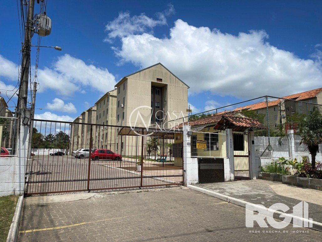 Apartamento à venda com 2 quartos, 38m², 1 vaga, Avenida João Antônio Silveira no bairro Lomba do Pinheiro em Porto Alegre