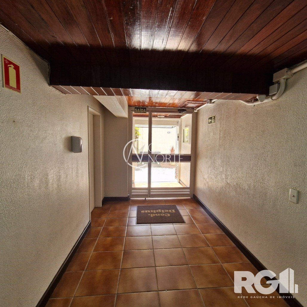 Kitnet à venda , 28m², Rua Bento de Amaral no bairro Partenon em Porto Alegre