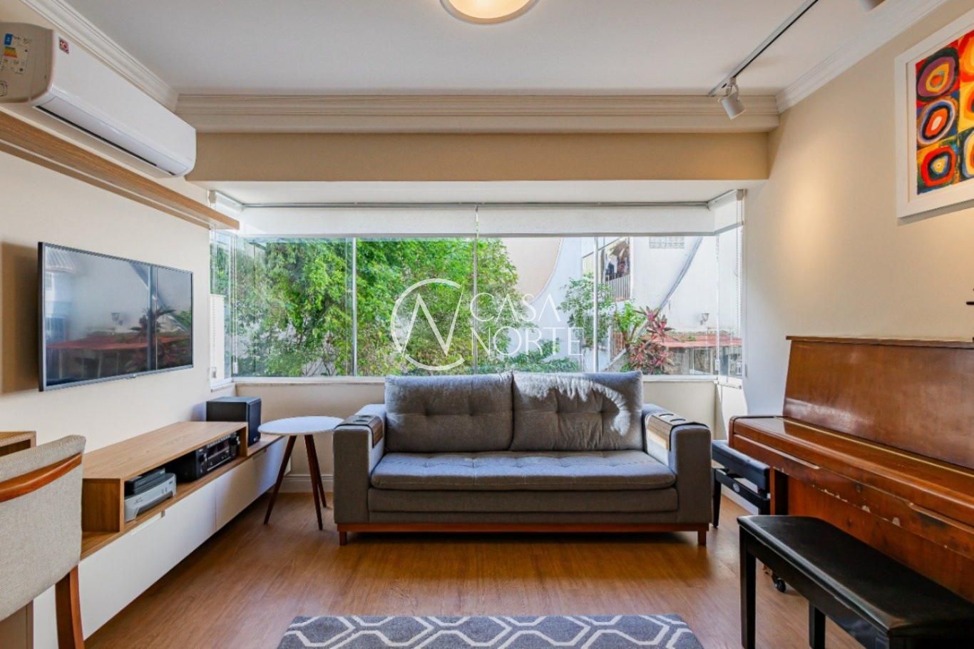 Apartamento à venda com 1 quarto, 44m², 1 vaga, Rua Dona Gabriela no bairro Menino Deus em Porto Alegre