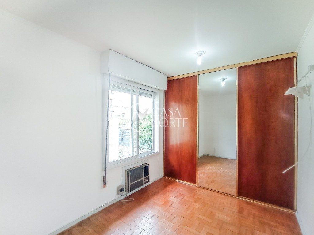 Apartamento à venda com 1 quarto, 43m², 1 vaga, Avenida Chicago no bairro Floresta em Porto Alegre