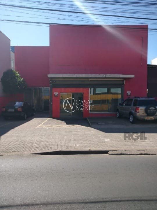 Loja à venda , 435m², 3 vagas, Avenida Protásio Alves no bairro Petrópolis em Porto Alegre