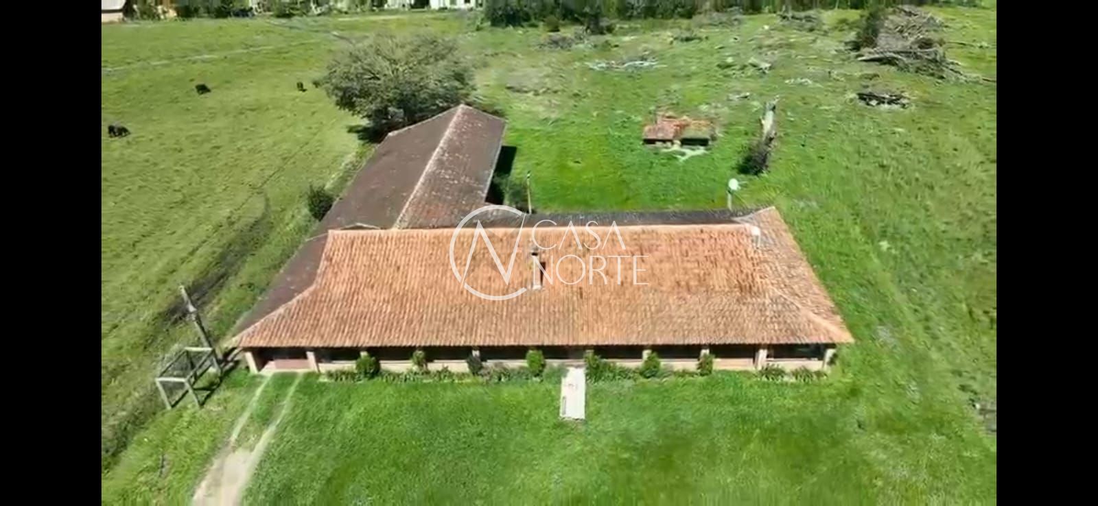 Campo à venda , 30000m², Estrada Armando Inácio da Silveira no bairro Extrema em Porto Alegre