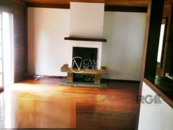 Sobrado à venda com 3 quartos, 234m², 1 suíte, Rua Simao Bolivar no bairro Vila Conceição em Porto Alegre