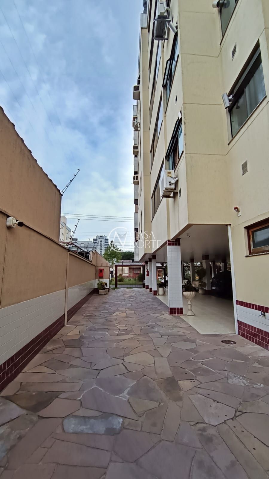 Apartamento à venda com 2 quartos, 83m², 1 suíte, 1 vaga, Avenida Professor Paula Soares no bairro Jardim Itu em Porto Alegre