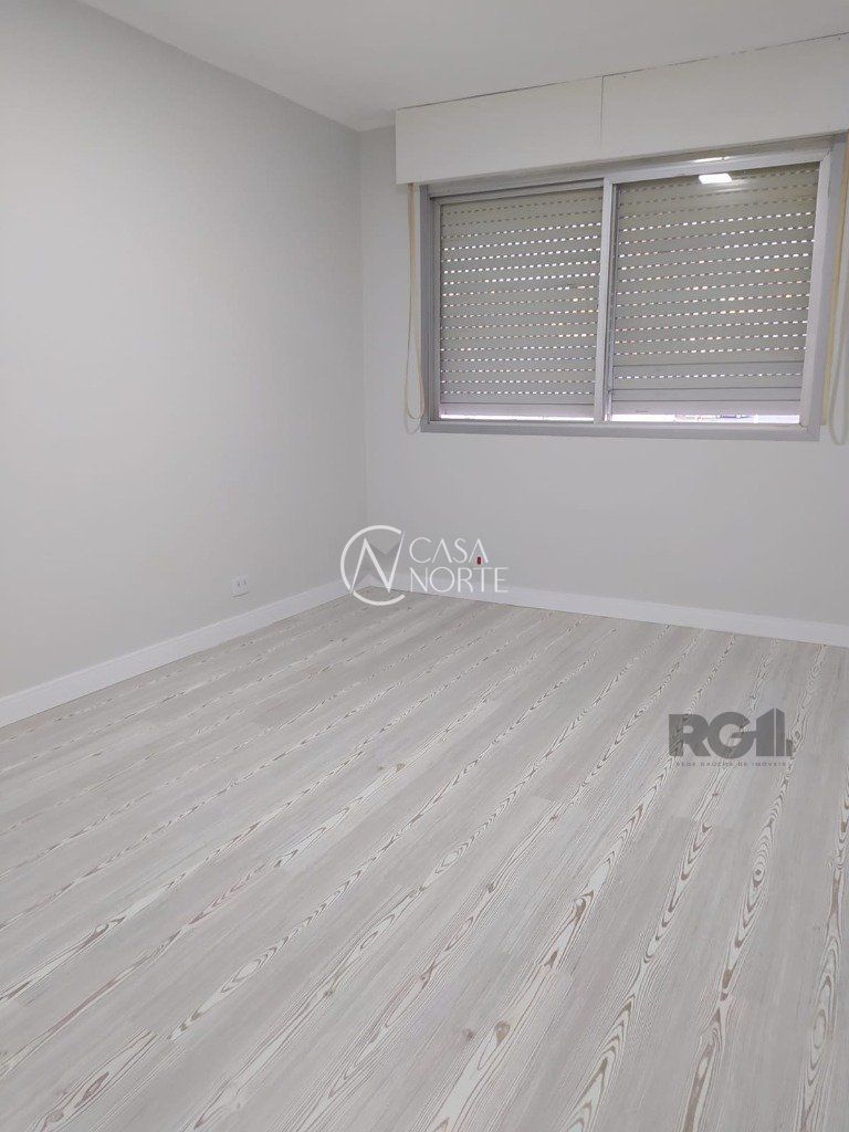 Apartamento à venda com 2 quartos, 75m², Rua João Paetzel no bairro Chácara das Pedras em Porto Alegre