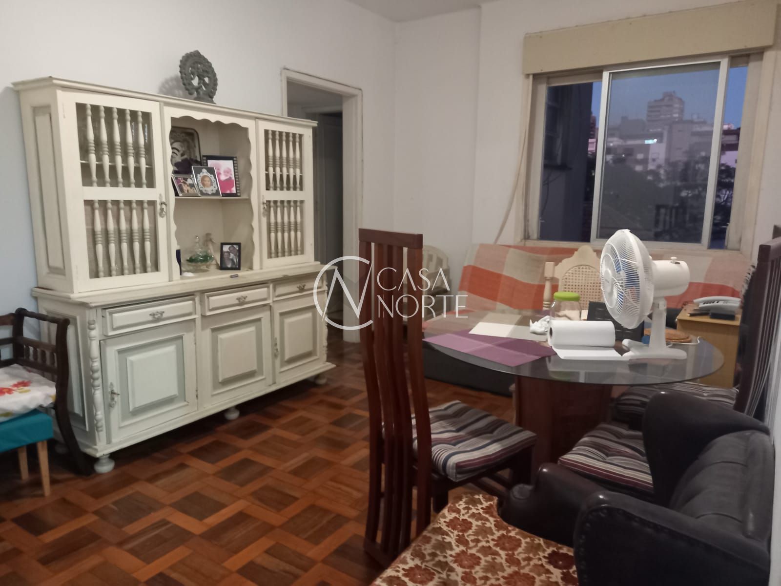 Apartamento à venda com 2 quartos, 51m², Praça Bartolomeu de Gusmão no bairro Floresta em Porto Alegre