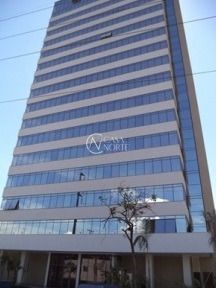 Sala Comercial à venda com 1 quarto, 4513m², 1 vaga, Rua Santos Dumont no bairro Floresta em Porto Alegre