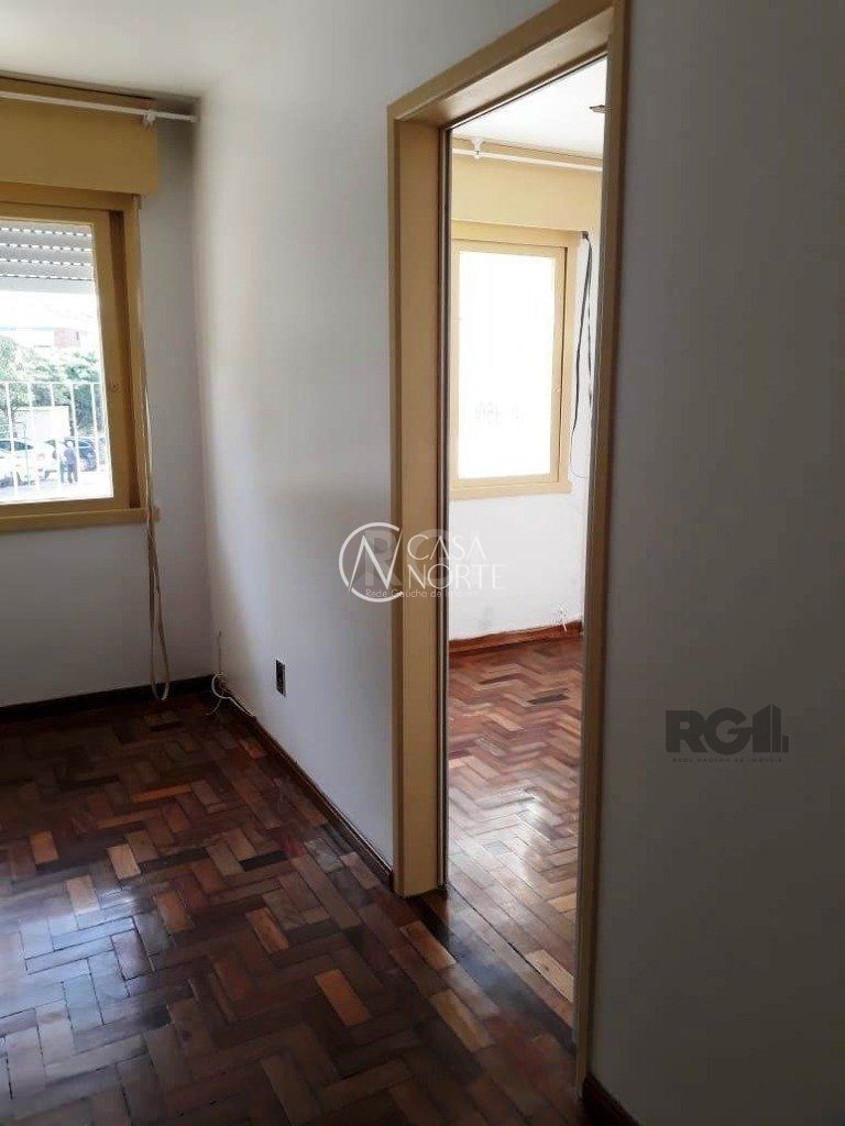 Apartamento à venda com 1 quarto, 40m², 1 vaga, Avenida Panamericana no bairro Jardim Lindóia em Porto Alegre