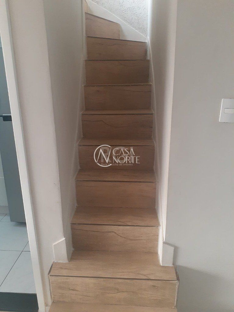 Cobertura à venda com 1 quarto, 60m², 1 suíte, 2 vagas, Rua Padre Hildebrando no bairro Santa Maria Goretti em Porto Alegre