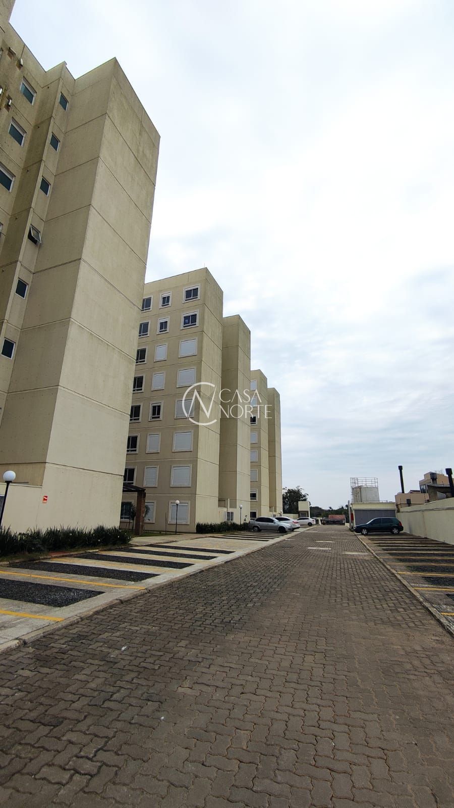 Apartamento à venda com 1 quarto, 42m², 1 vaga, Avenida João Ferreira Jardim no bairro Parque Santa Fé em Porto Alegre