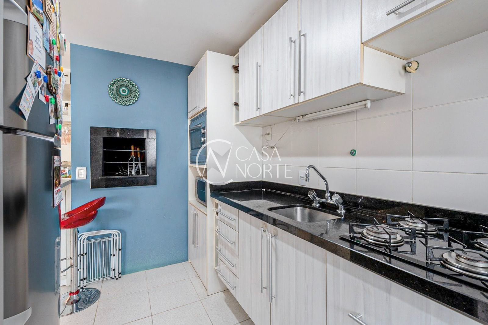 Apartamento à venda com 2 quartos, 61m², 2 vagas, Avenida Andaraí no bairro Passo da Areia em Porto Alegre