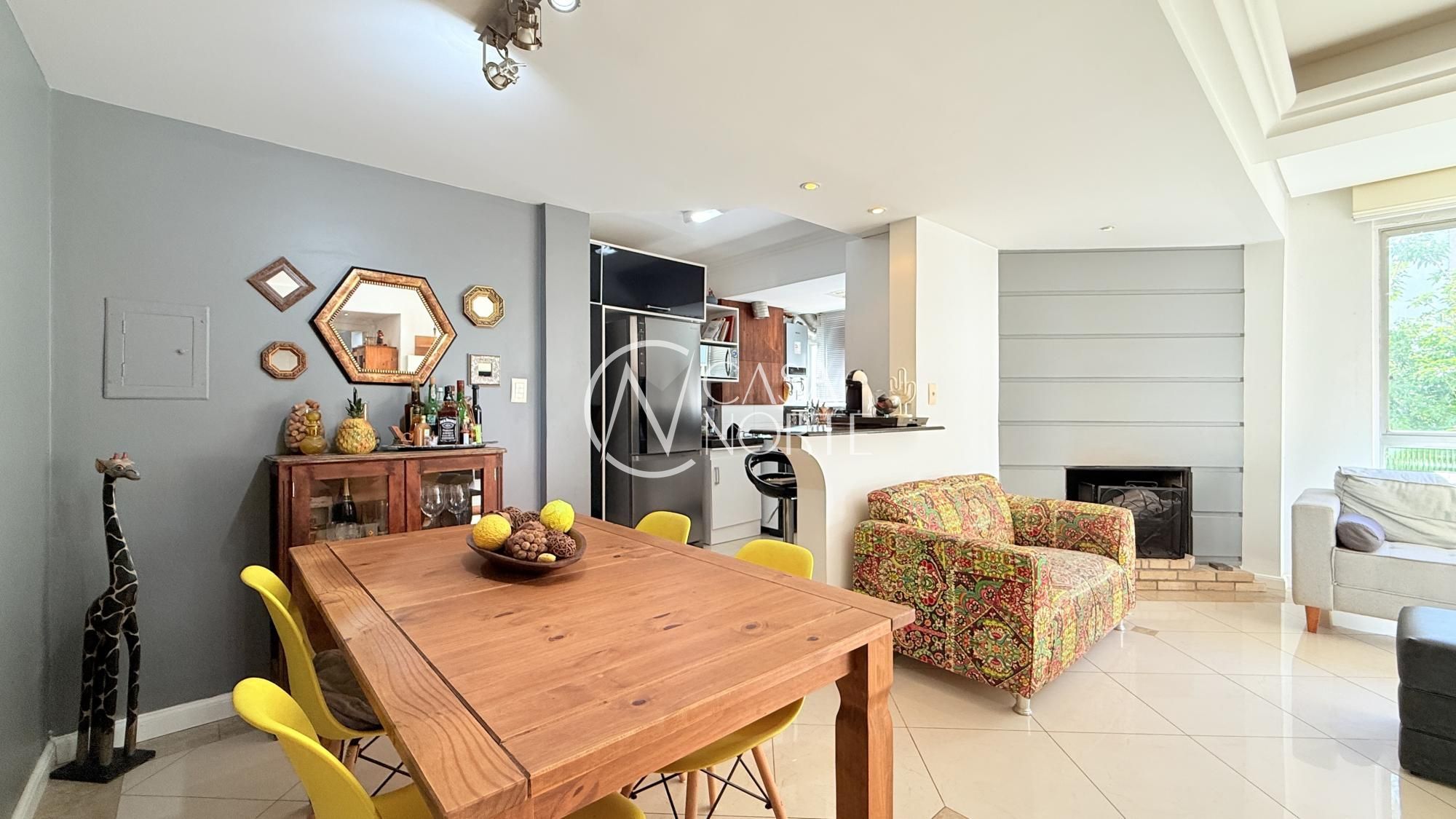 Cobertura à venda com 3 quartos, 177m², 2 suítes, 1 vaga, Rua Casemiro de Abreu no bairro Bela Vista em Porto Alegre