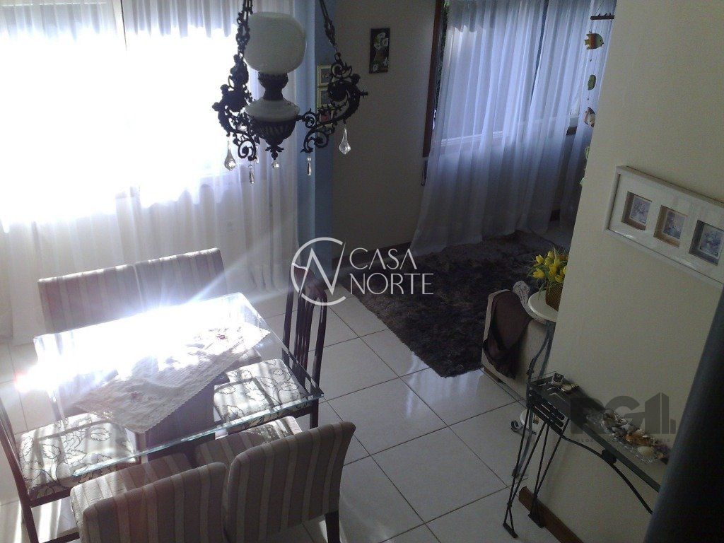 Apartamento à venda com 2 quartos, 75m², Avenida Capivari no bairro Cristal em Porto Alegre