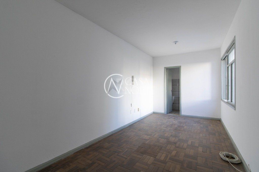 Apartamento à venda com 1 quarto, 28m², Avenida da Azenha no bairro Azenha em Porto Alegre
