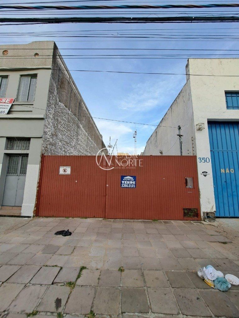 Terreno à venda  com 174m², Avenida Presidente Franklin Roosevelt no bairro São Geraldo em Porto Alegre
